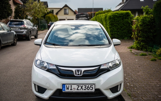 Honda Jazz cena 49900 przebieg: 75000, rok produkcji 2018 z Szczecin małe 781
